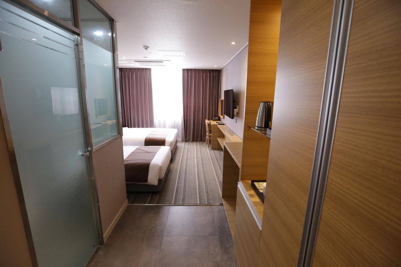 Honors Hotel Hwaseong Ngoại thất bức ảnh