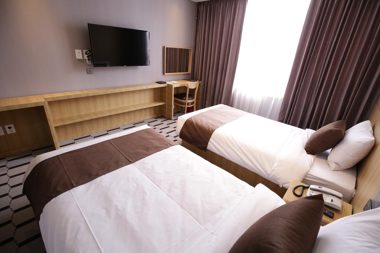 Honors Hotel Hwaseong Ngoại thất bức ảnh