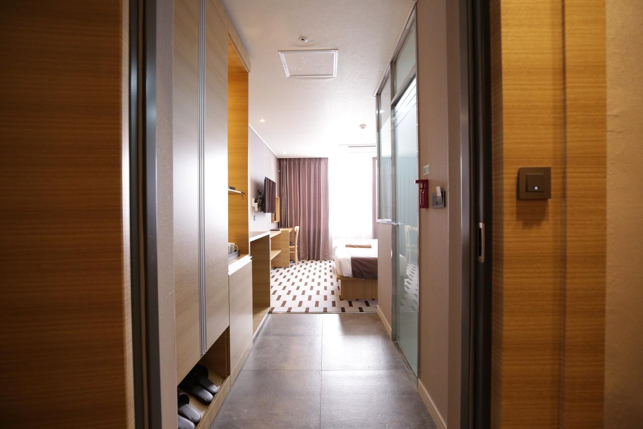 Honors Hotel Hwaseong Ngoại thất bức ảnh